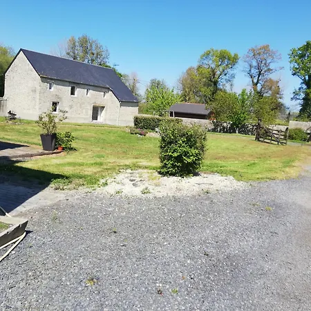 Ferme De Montigny Bed & Breakfast Asnieres-en-Bessin