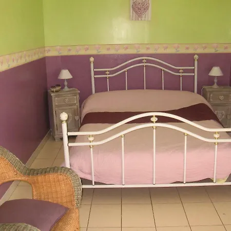 Ferme De Montigny Bed and breakfast